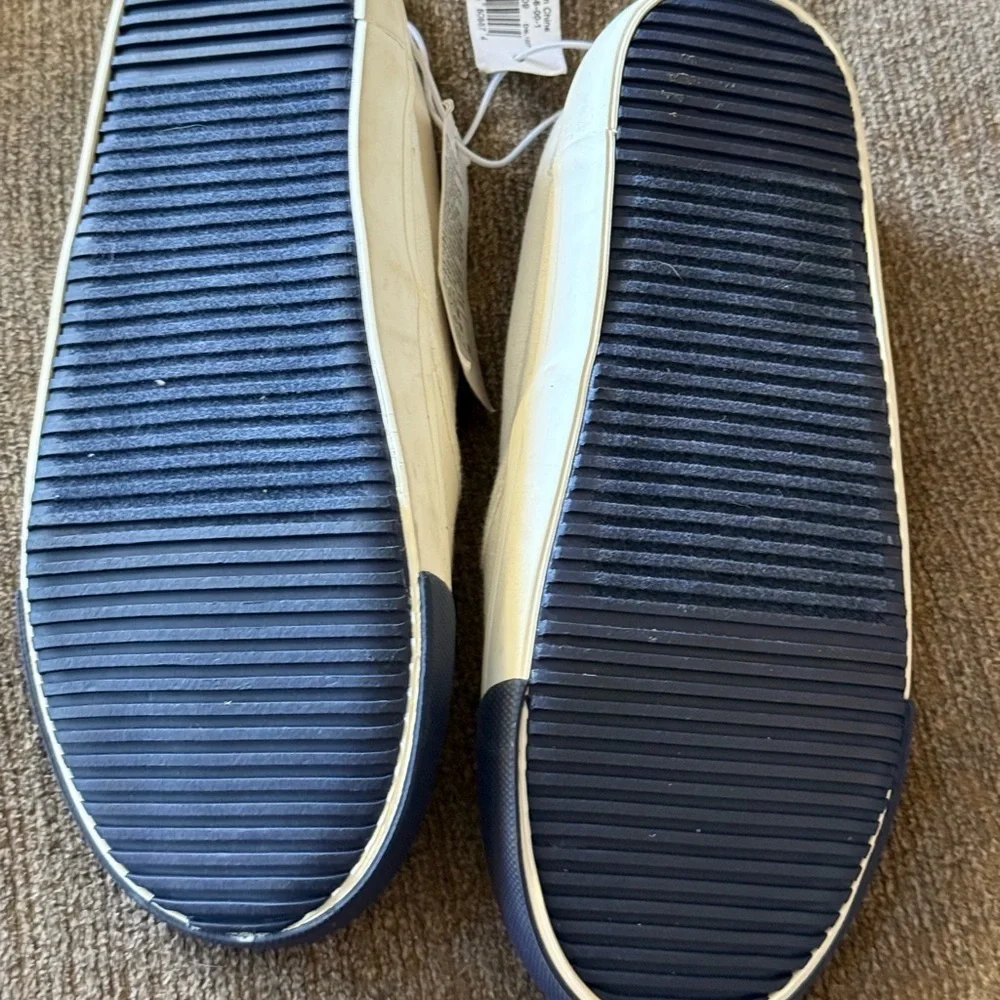 Old Navy Brand, White Slip-On Sneakers, Little Boys size 11, NWT